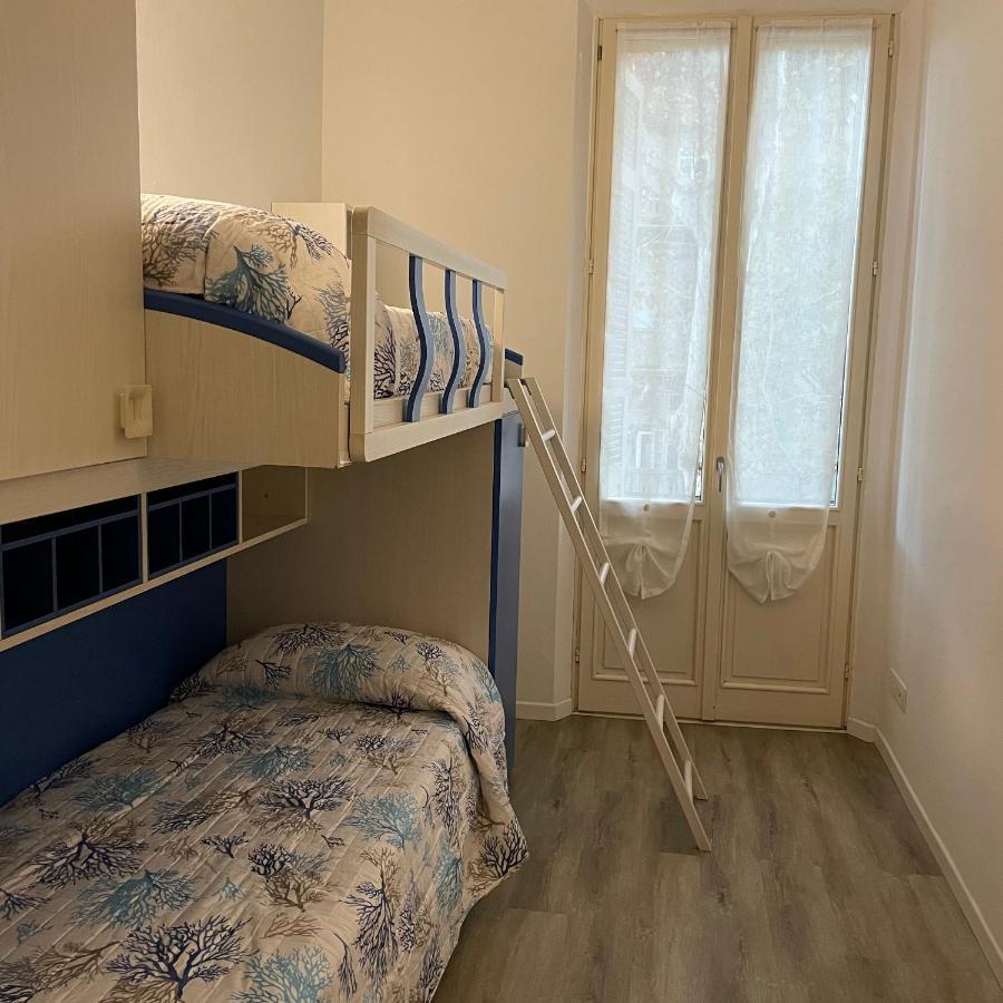 Un Balcone Sul Centro Storico Διαμέρισμα Ρέτζιο Εμίλια Εξωτερικό φωτογραφία
